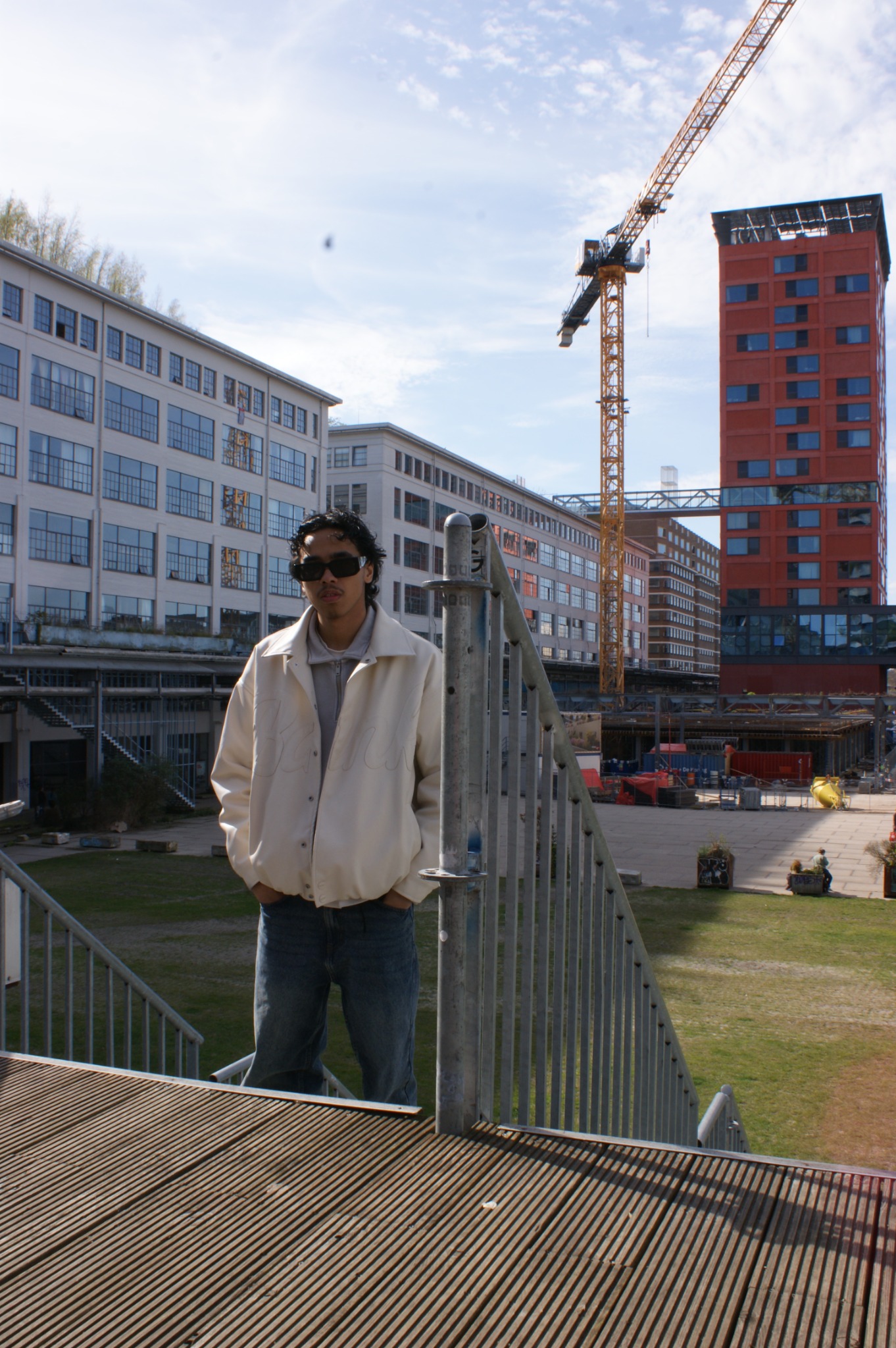 Lesley Samuels — Lesloy Visuals